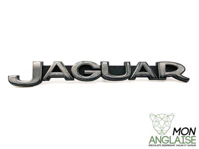 Emblème de coffre "Jaguar" / Jaguar XJ Serie 3 6 Cyl. - V12 de 1978 à 1992