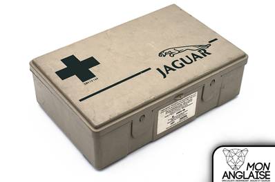 Trousse de secours / Jaguar XJ8 de 1998 à 2002